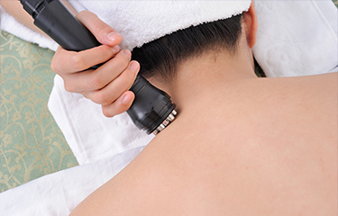 肩部按摩器使用的規范是什么？適合什么人使用？