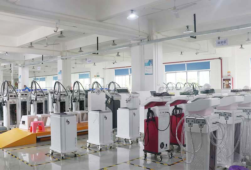 美容儀器廠家批發價格和哪些因素有關？美容院選擇美容儀器廠家需要注意什么問題？