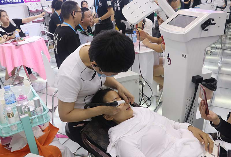 常見美容儀器排行榜有哪些？在選購美容儀器前可以多參考！