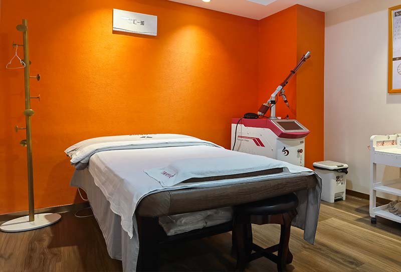 美容院面部儀器護理價格你了解過嗎？這些價格你是否能接受？